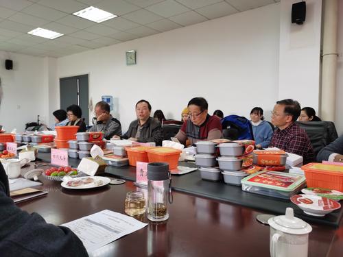 关键技术研究与典型产品开发通过省食品科学技术学会成果评价——食品技术研发迈上新台阶
