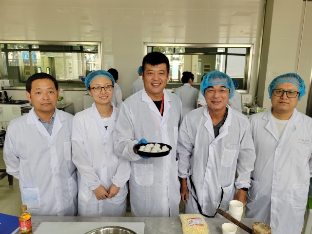“鲜”入为主 第七期鱼糜加工技术培训班在上海海洋大学开班 食品技术研发创新再启航