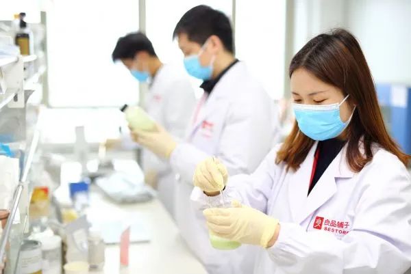 中国高端休闲食品研发中心落地武汉 食品技术研发的新引擎